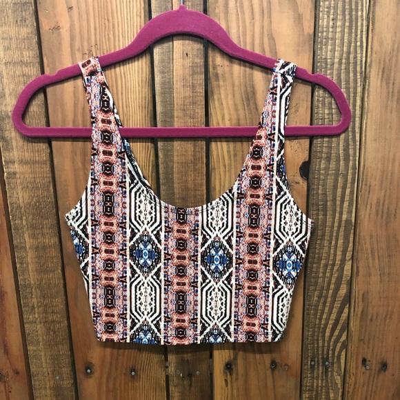 NWT Forever 21 size small crop top tribal - Picture 3 of 5